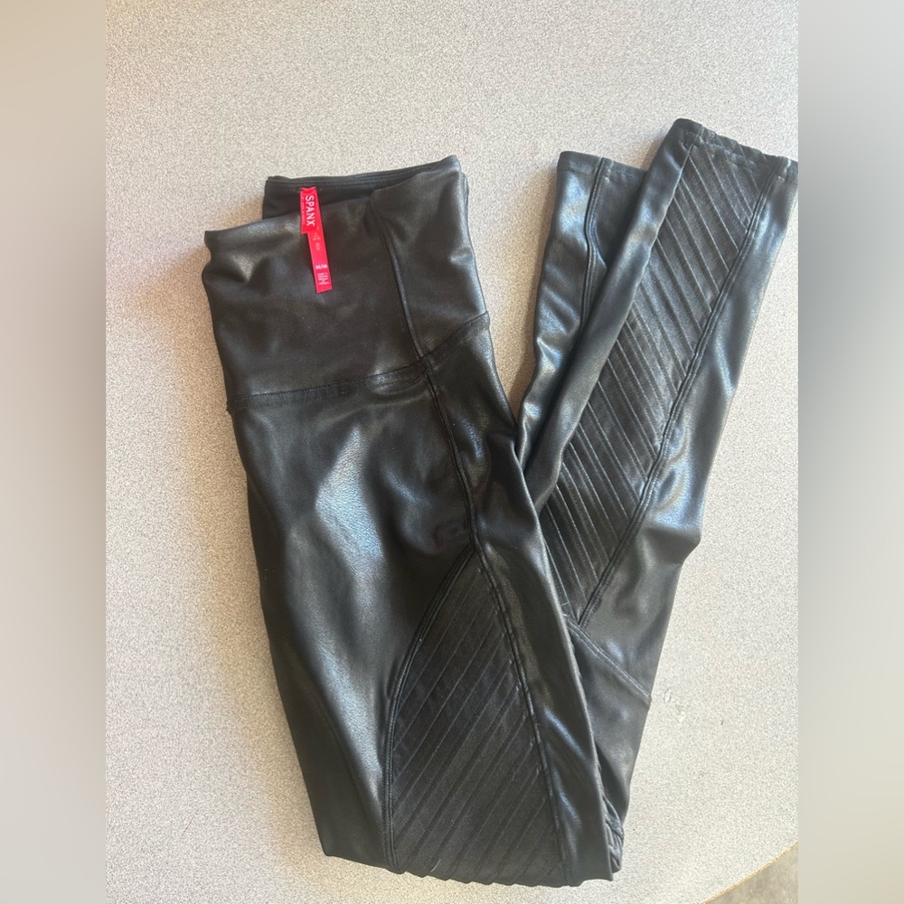Spanx Motto Leggings